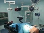 Elektrischer Operationstisch für verschiedene Zwecke mit Beinstützung