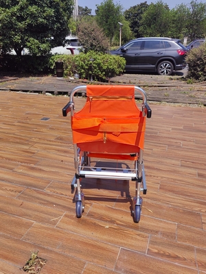 Ein guter Preis. Vierräder-Aluminium-Legierung-Treppe-Straetcher Klappstoff aus PVC für Notfall-Patiententransfer Online