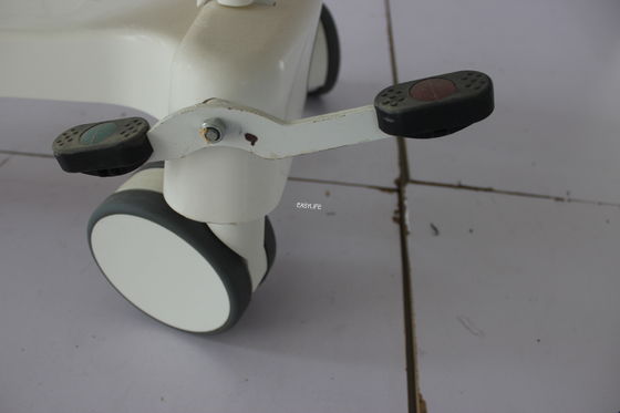 Handgeführte Trage mit Seitenbahnen